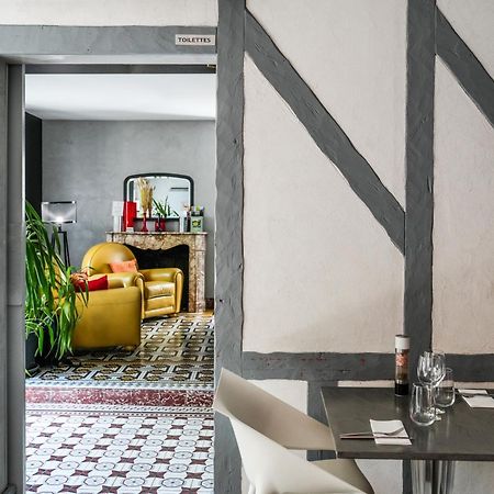 Logis Hotel & Restaurant Le Cadet De Gascogne Saint-Justin  Exterior foto