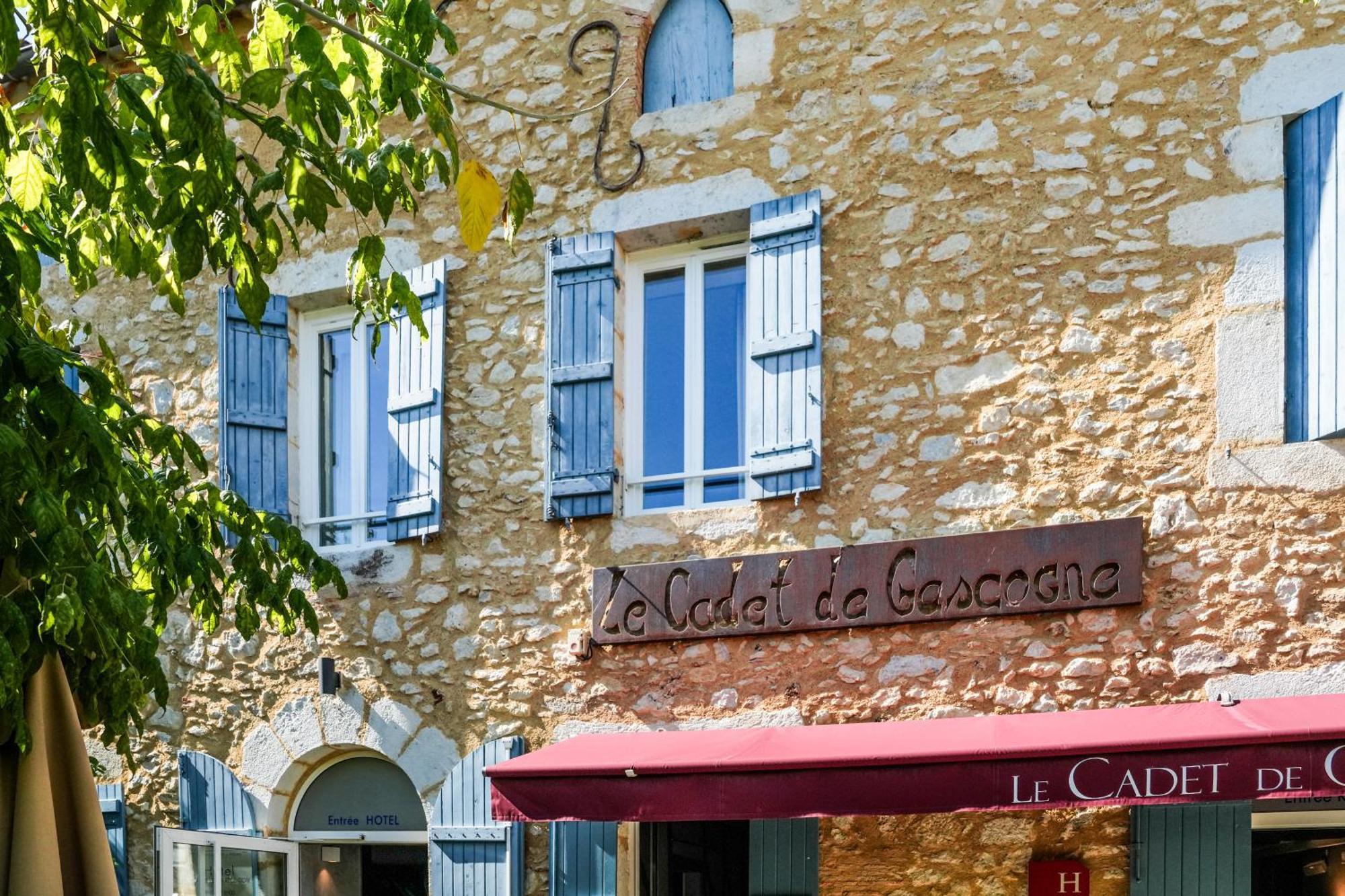 Logis Hotel & Restaurant Le Cadet De Gascogne Saint-Justin  Exterior foto