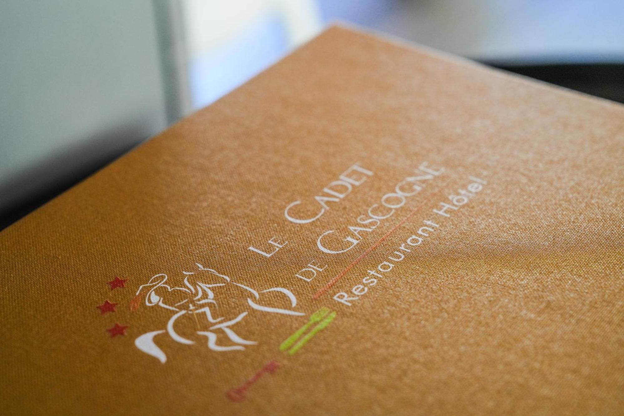 Logis Hotel & Restaurant Le Cadet De Gascogne Saint-Justin  Exterior foto